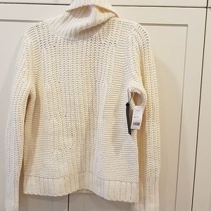 Women's sweater